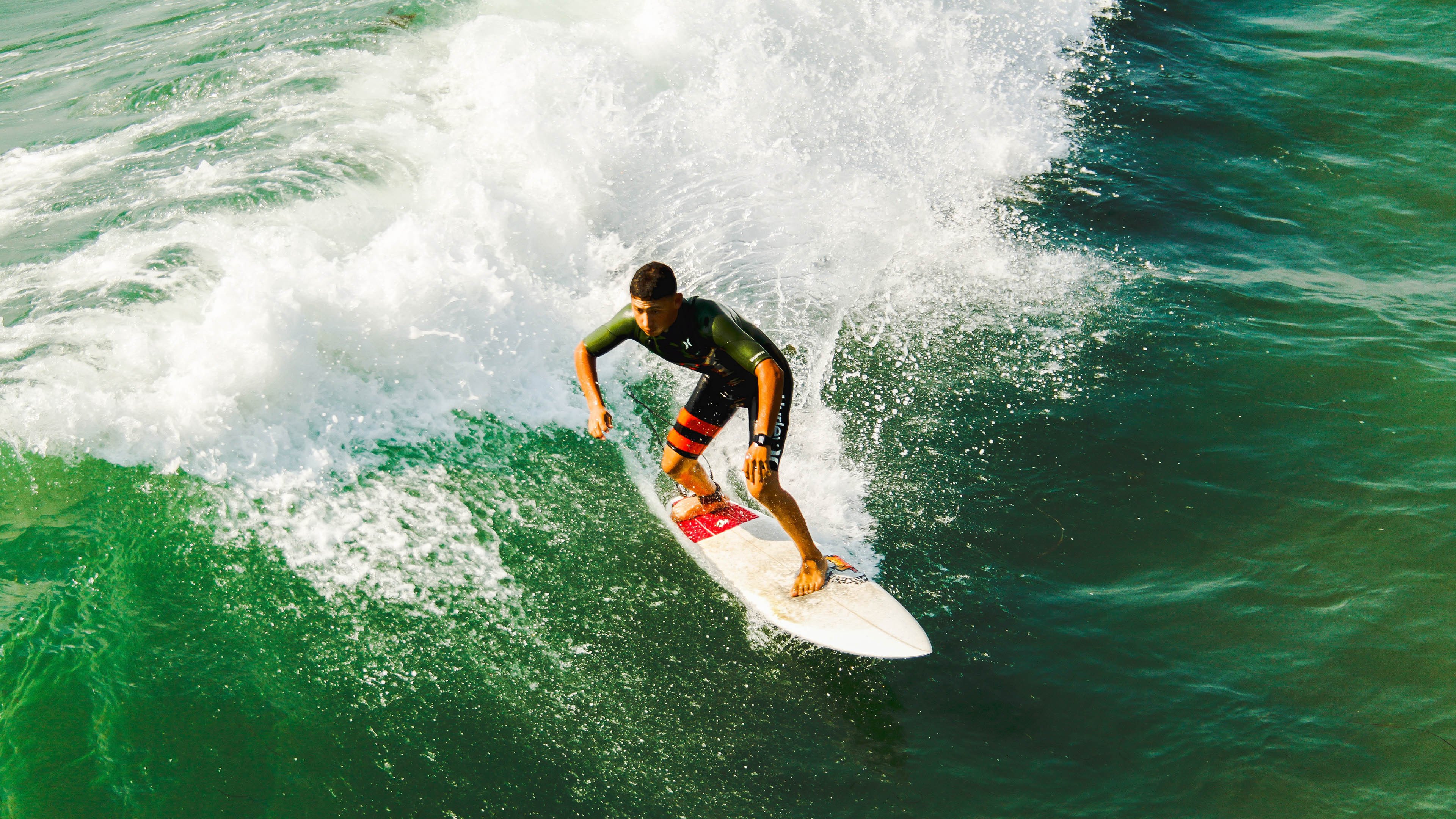 -国际健美比赛,展现雕塑般的身材之巅,国际健美大赛视频